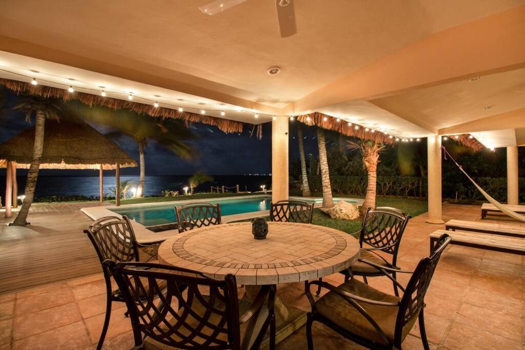El Meco Beachfront & Private Pool Villa By Casa Paraiso Cancun Luaran gambar