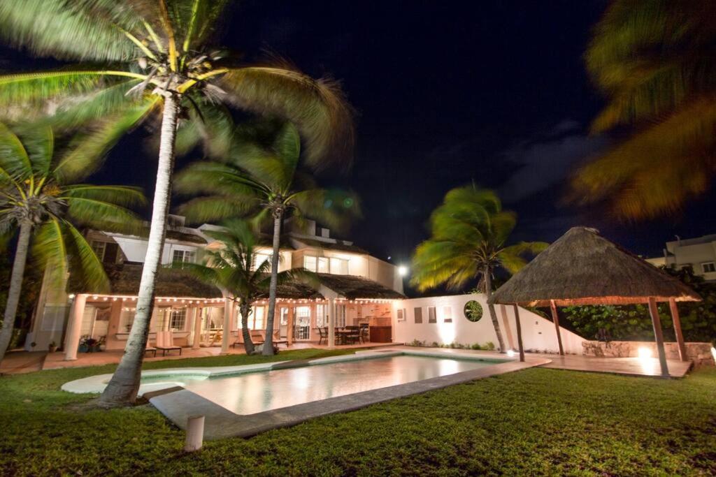El Meco Beachfront & Private Pool Villa By Casa Paraiso Cancun Luaran gambar